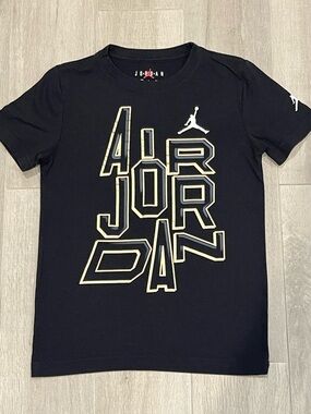 Nike Air Jordan Boys Black Graphic T-Shirt Size S (8-10 Yrs) Jumpman Tee